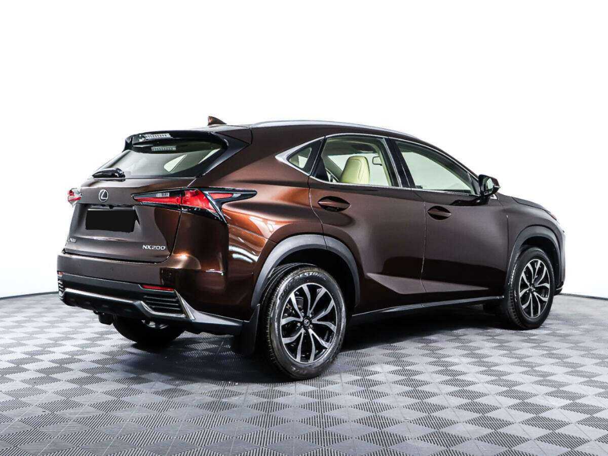 Lexus NX с пробегом — 2017 год. Фото: #4