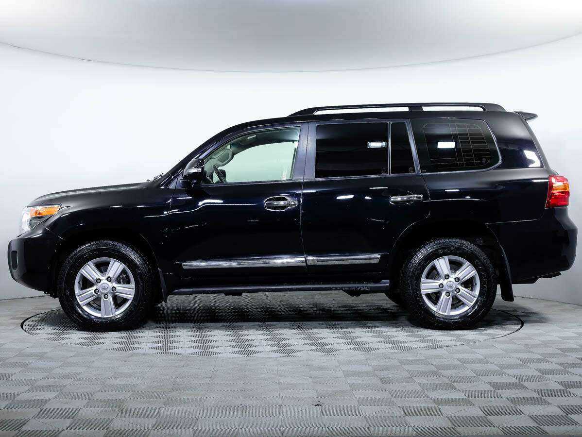 Toyota Land Cruiser с пробегом — 2012 год. Фото: #6