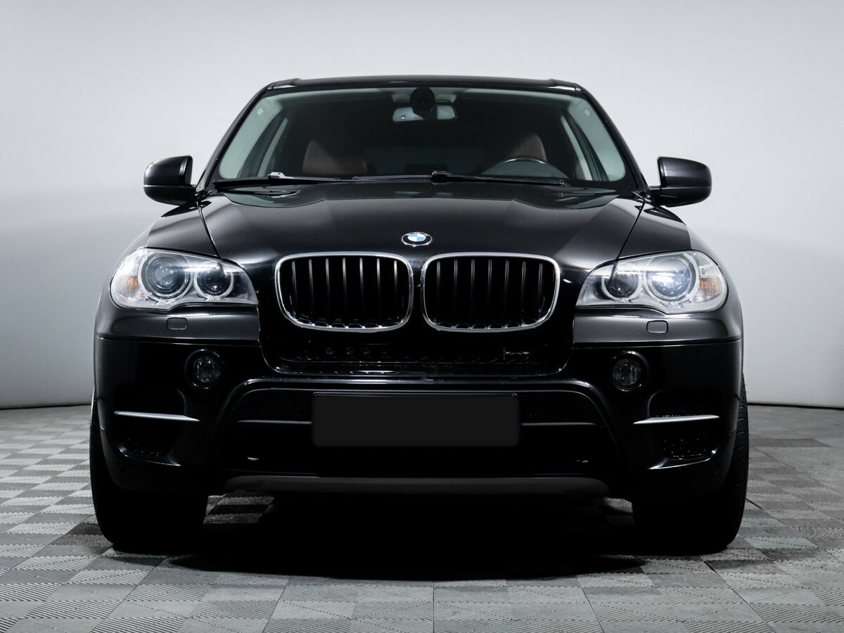 BMW X5 с пробегом — 2013 год. Фото: #1