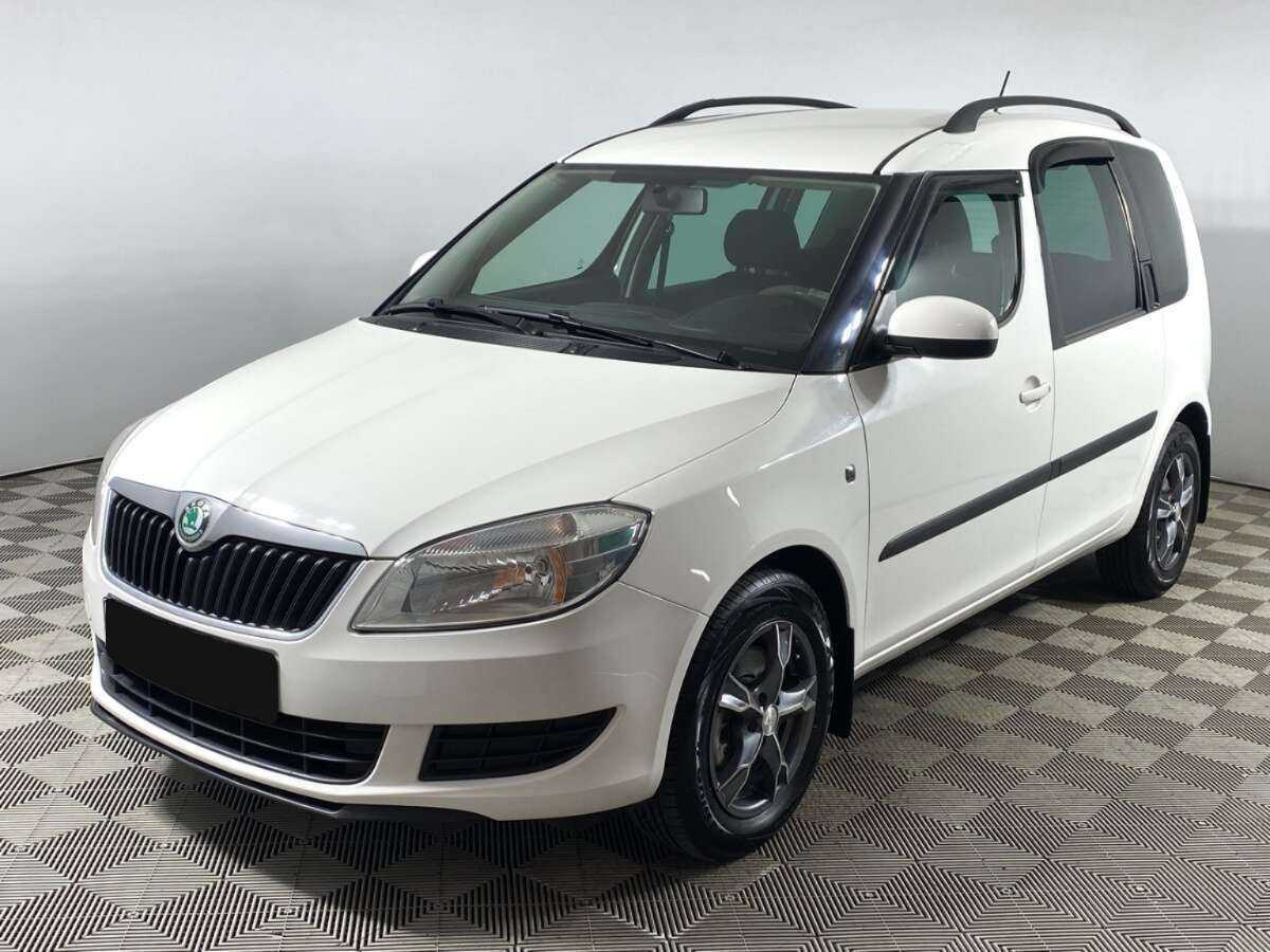 Skoda Roomster с пробегом — 2011 год. Фото: #0