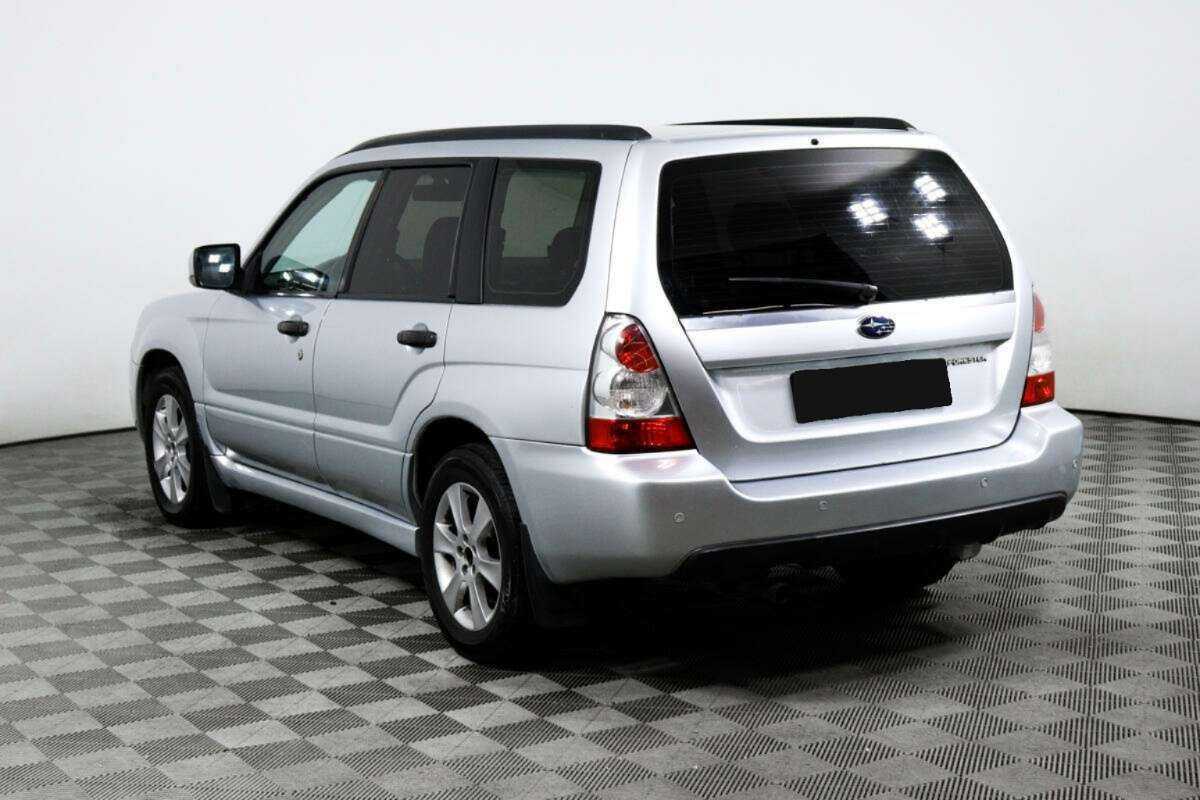 Subaru Forester с пробегом — 2006 год. Фото: #6