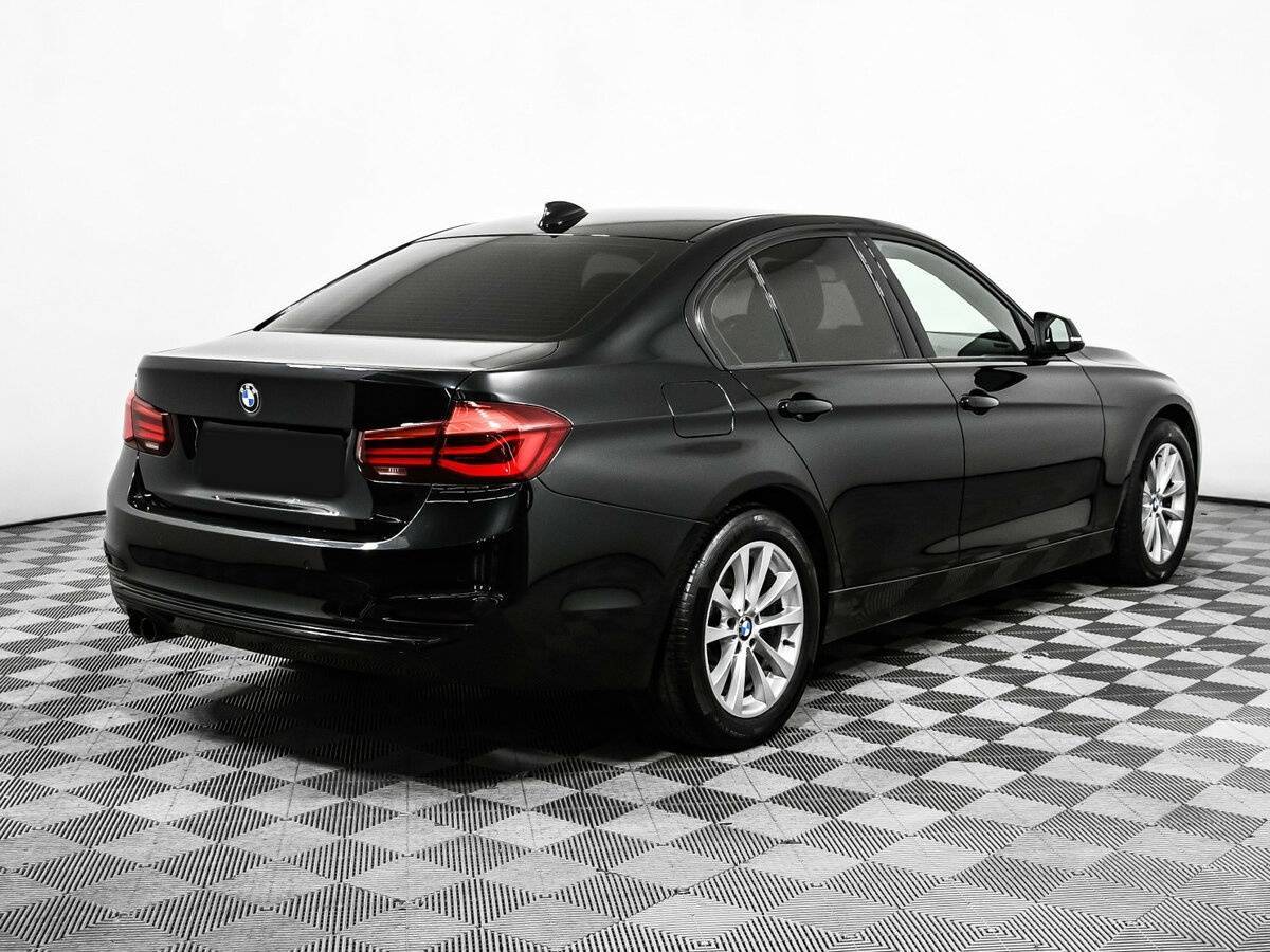 BMW 3 серии с пробегом — 2017 год. Фото: #4