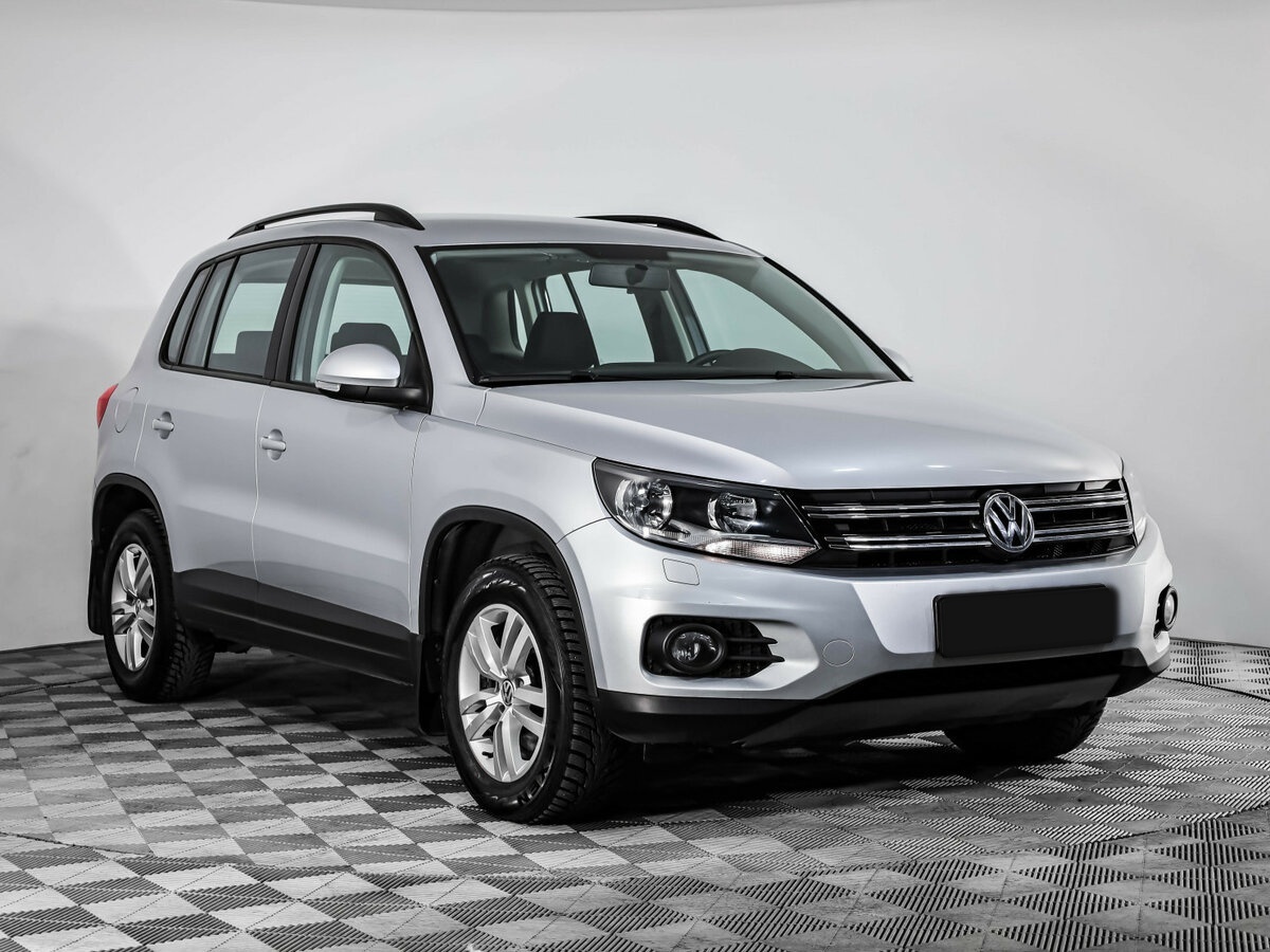 Volkswagen Tiguan с пробегом — 2011 год. Фото: #2
