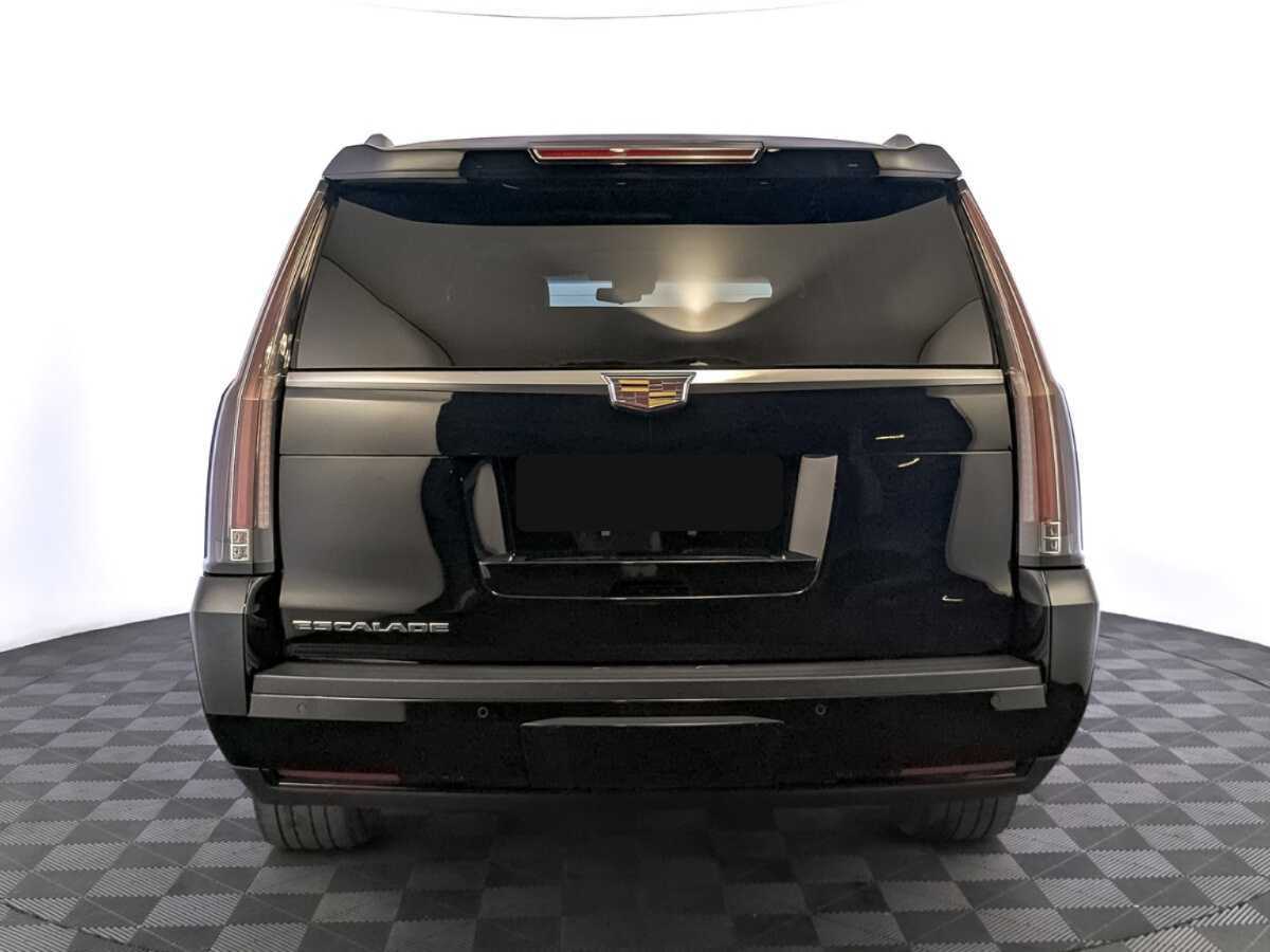 Cadillac Escalade с пробегом — 2018 год. Фото: #5