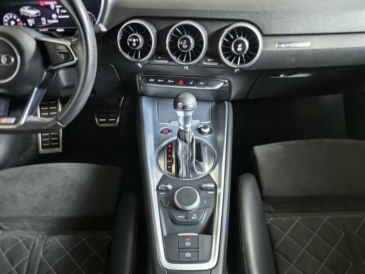 Audi TT с пробегом — 2016 год. Фото: #10