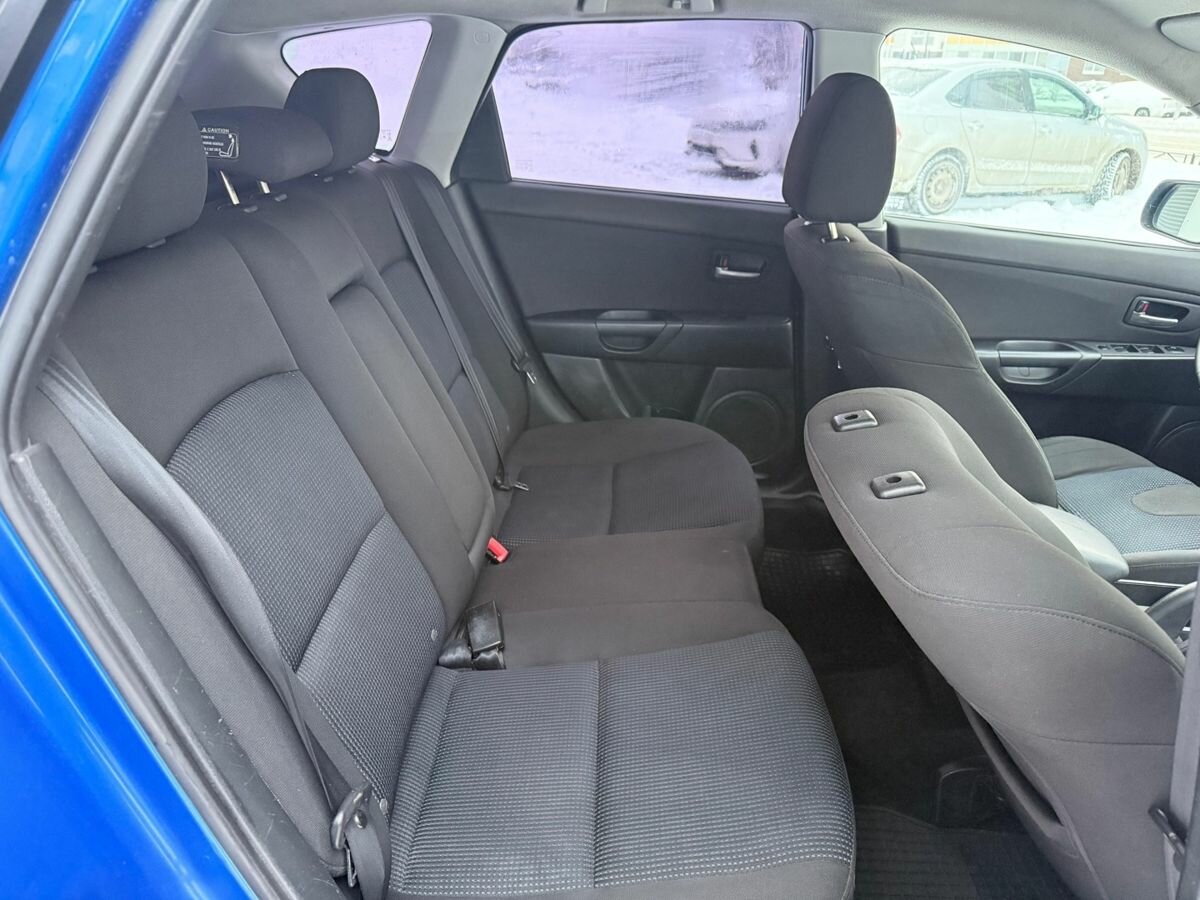 Mazda 3 с пробегом — 2004 год. Фото: #11