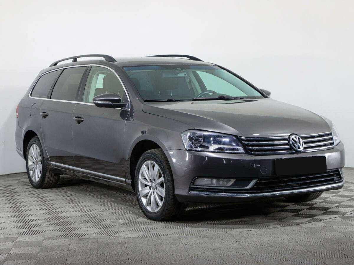 Volkswagen Passat с пробегом — 2011 год. Фото: #2