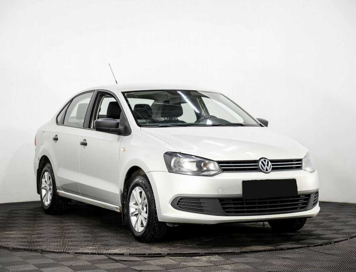 Volkswagen Polo с пробегом — 2010 год. Фото: #2
