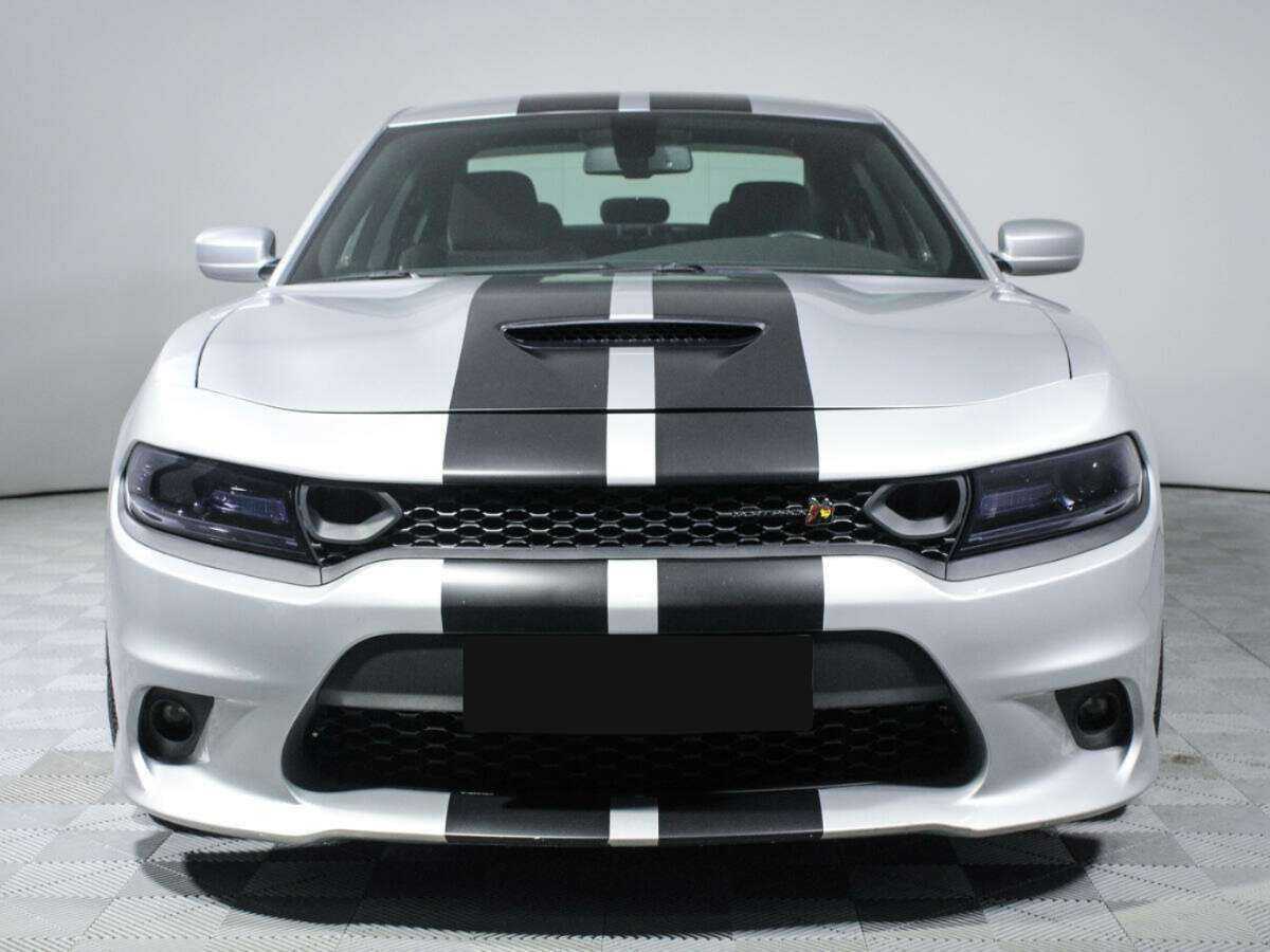 Dodge Charger с пробегом — 2020 год. Фото: #1