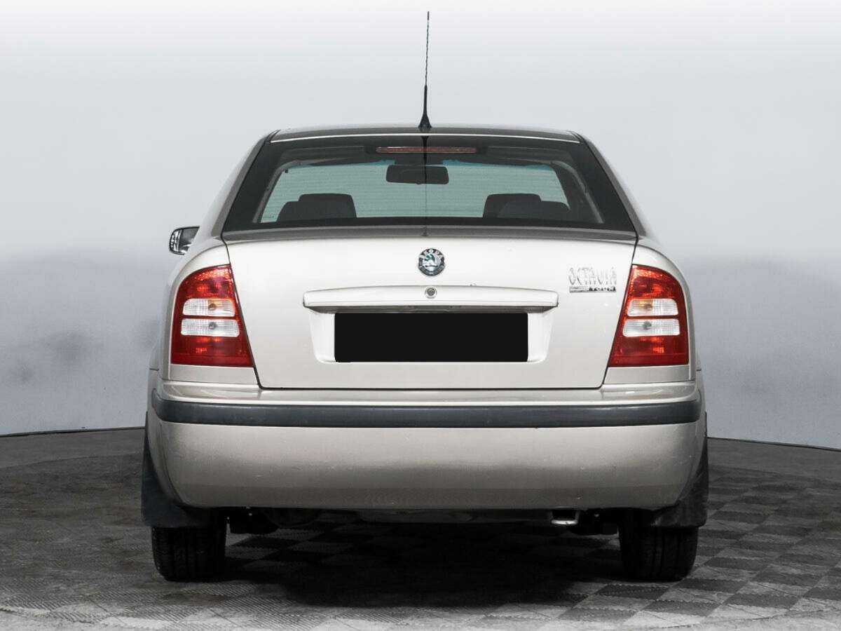 Skoda Octavia с пробегом — 2006 год. Фото: #5