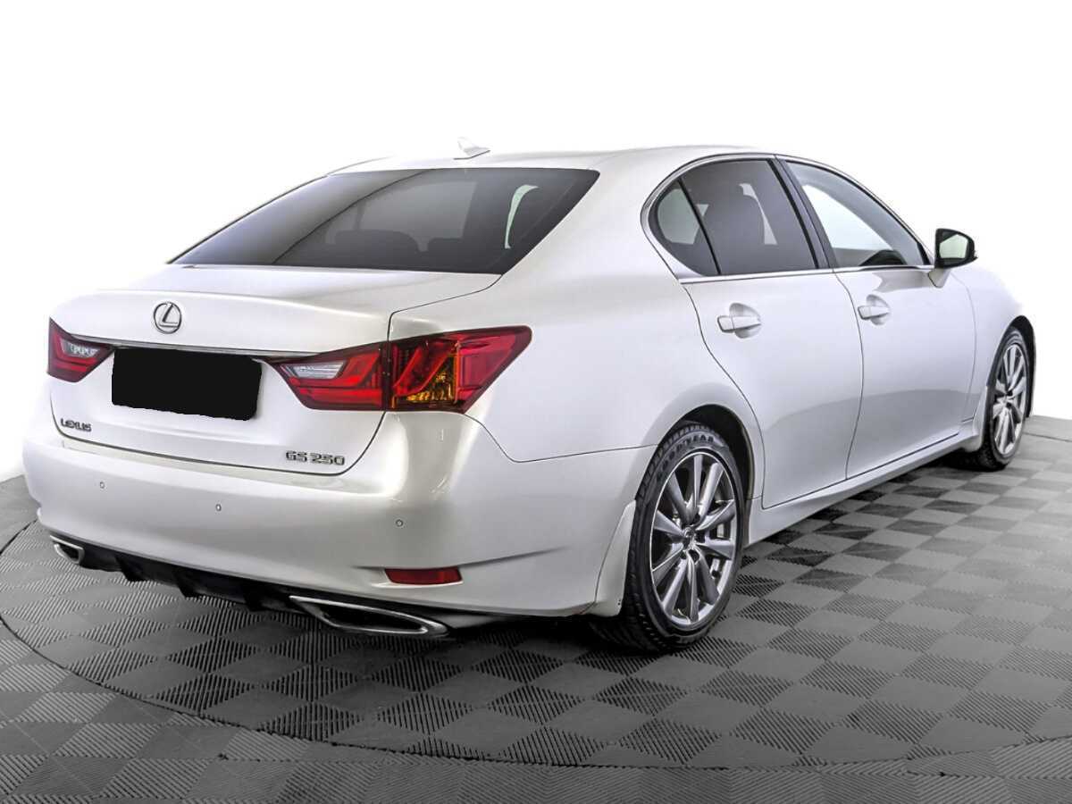 Lexus GS с пробегом — 2014 год. Фото: #4