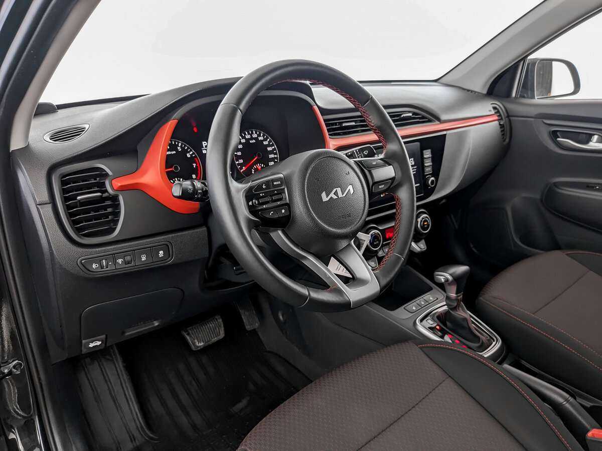 Kia Rio с пробегом — 2021 год. Фото: #13