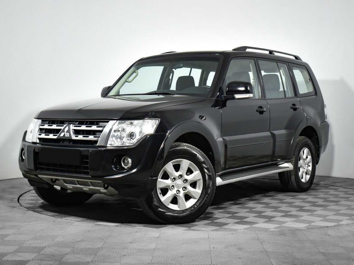 Mitsubishi Pajero с пробегом — 2013 год. Посмотреть фото