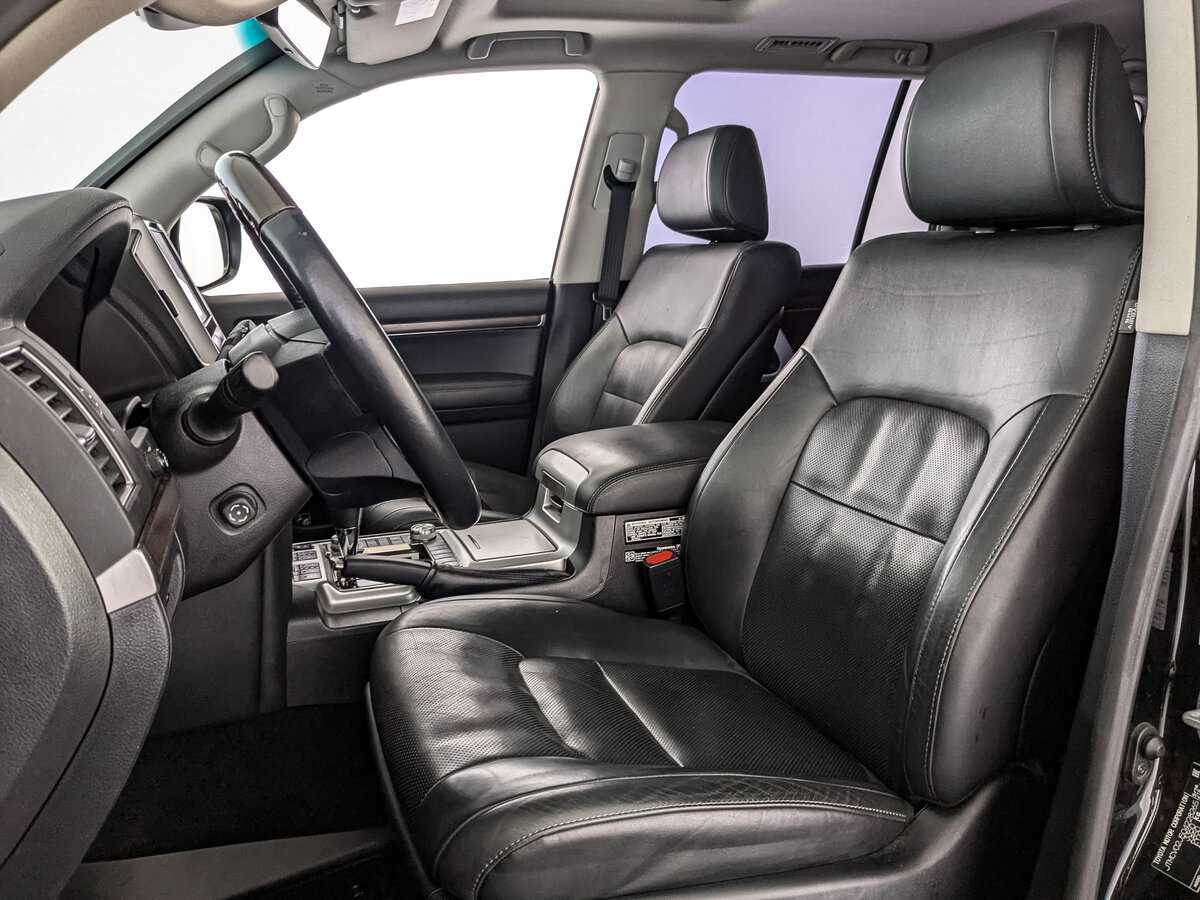 Toyota Land Cruiser с пробегом — 2017 год. Фото: #15