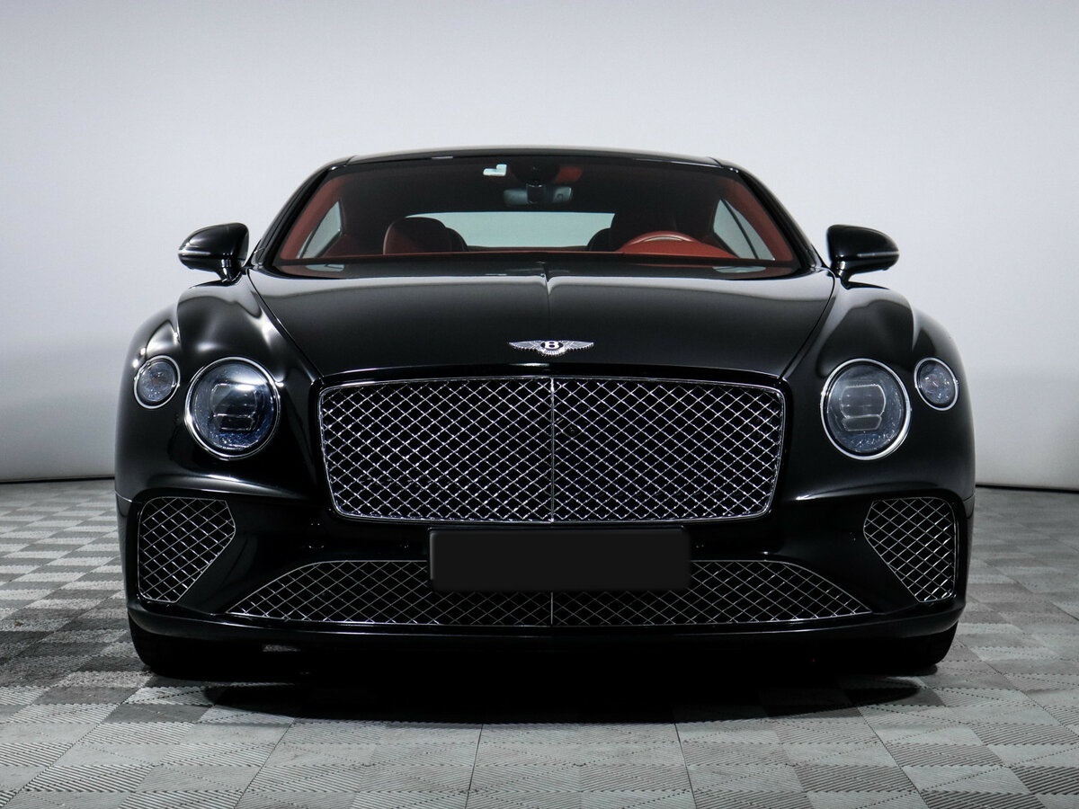 Bentley Continental GT с пробегом — 2019 год. Фото: #1