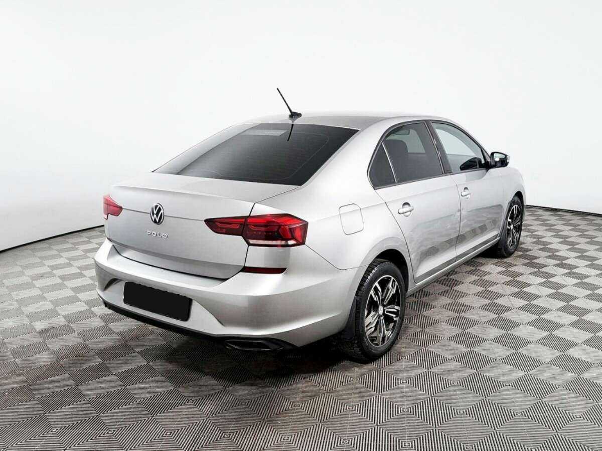 Volkswagen Polo с пробегом — 2020 год. Фото: #4