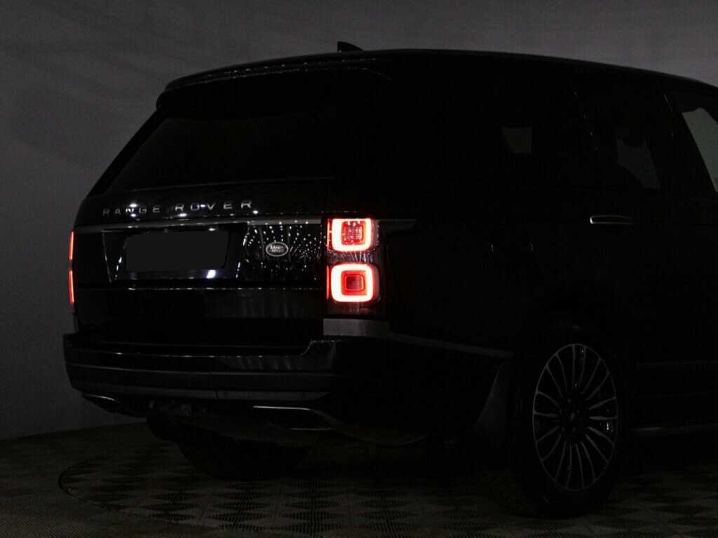 Land Rover Range Rover с пробегом — 2018 год. Фото: #26