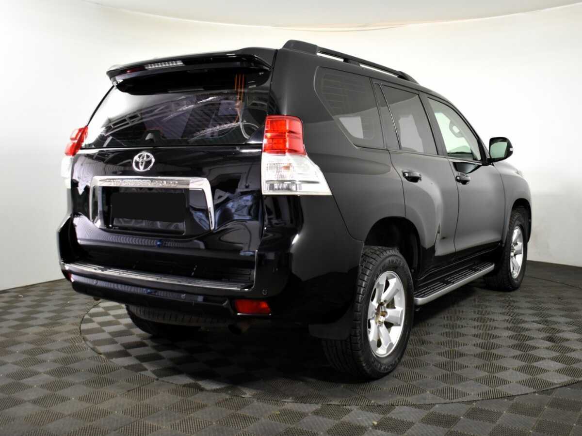 Toyota Land Cruiser Prado с пробегом — 2010 год. Фото: #3
