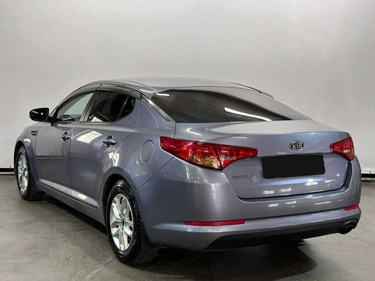 Kia Optima с пробегом — 2011 год. Фото: #6