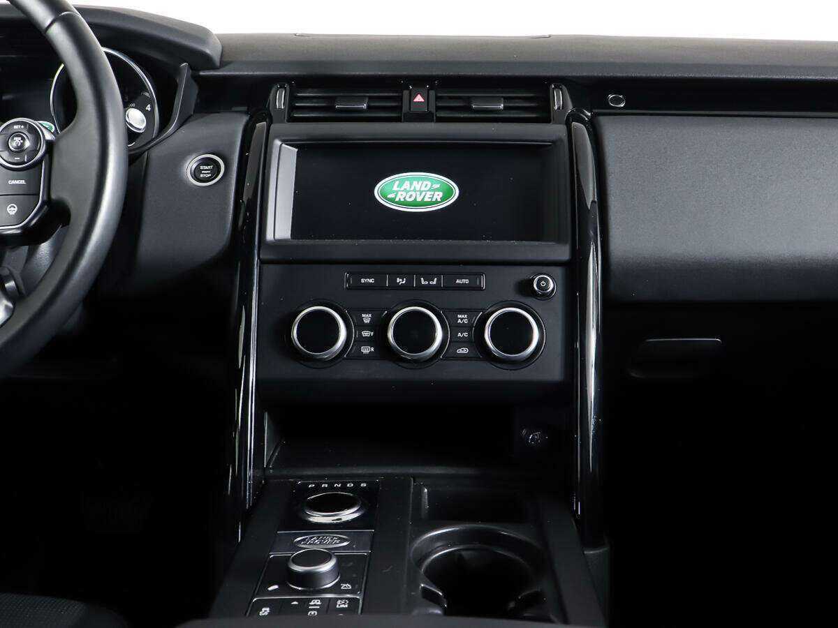 Land Rover Discovery с пробегом — 2018 год. Фото: #12