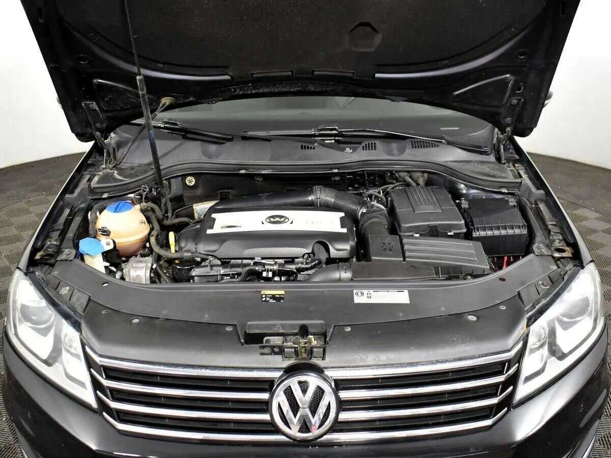 Volkswagen Passat с пробегом — 2014 год. Фото: #6