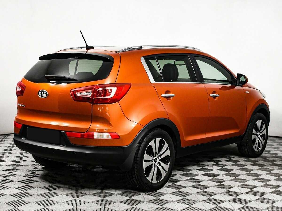 Kia Sportage с пробегом — 2010 год. Фото: #4