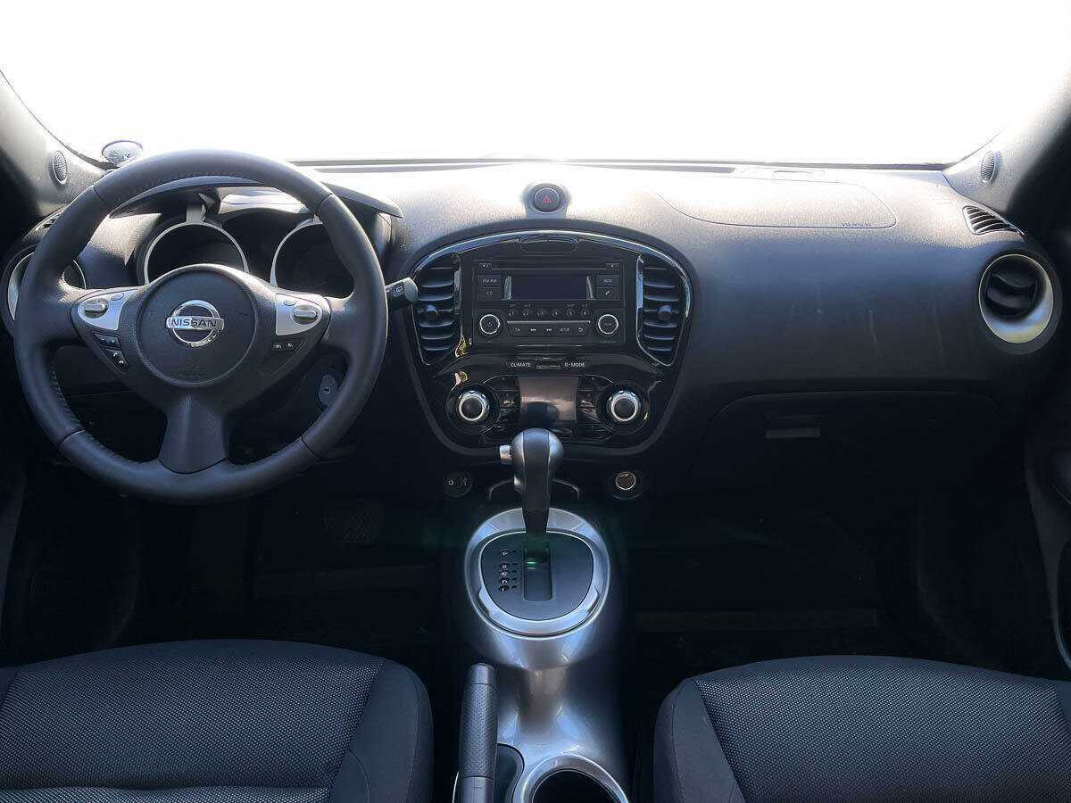 Nissan Juke с пробегом — 2011 год. Фото: #12