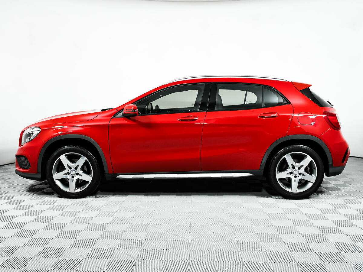 Mercedes-Benz GLA с пробегом — 2014 год. Фото: #7
