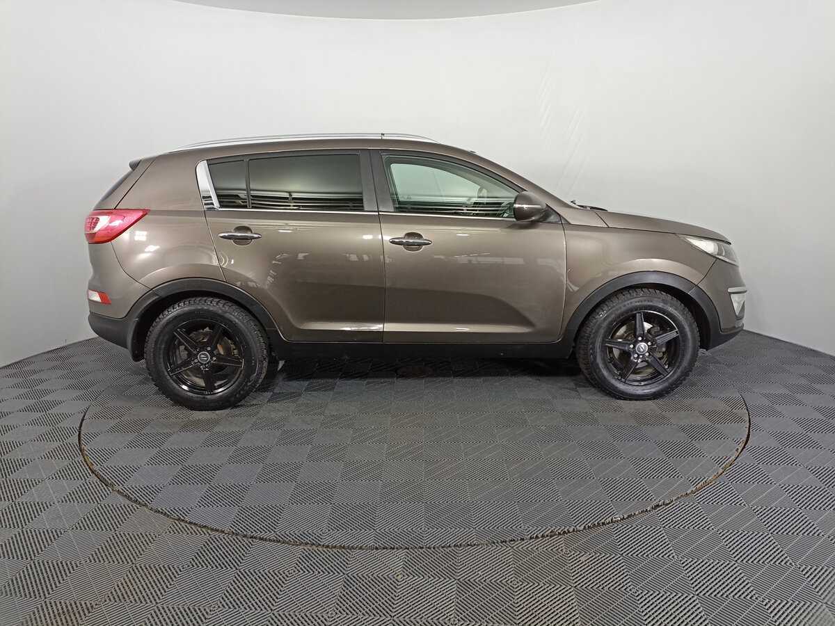 Kia Sportage с пробегом — 2011 год. Фото: #3