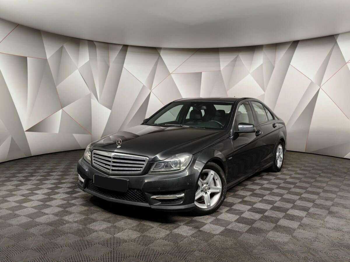 Mercedes-Benz C-Класс с пробегом — 2011 год. Фото: #0