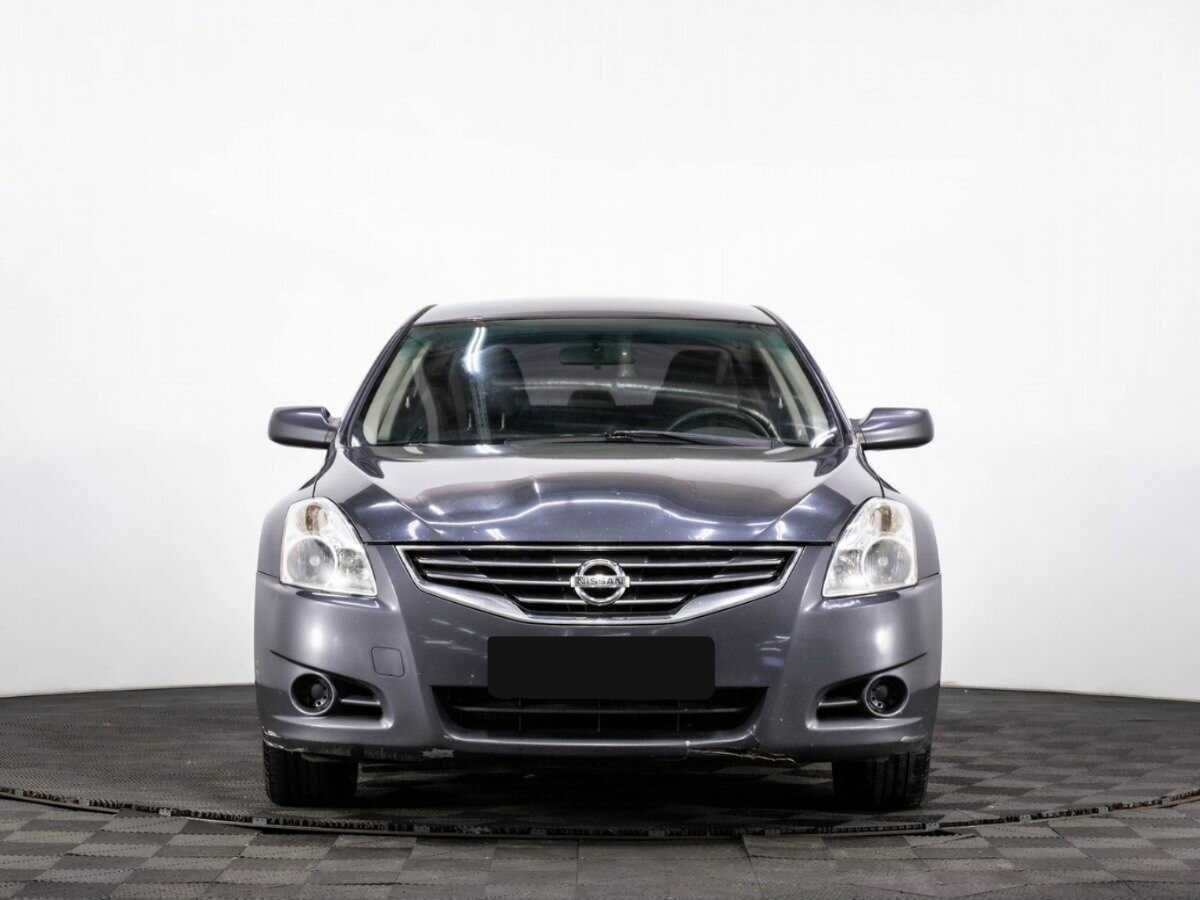 Nissan Altima с пробегом — 2012 год. Фото: #1