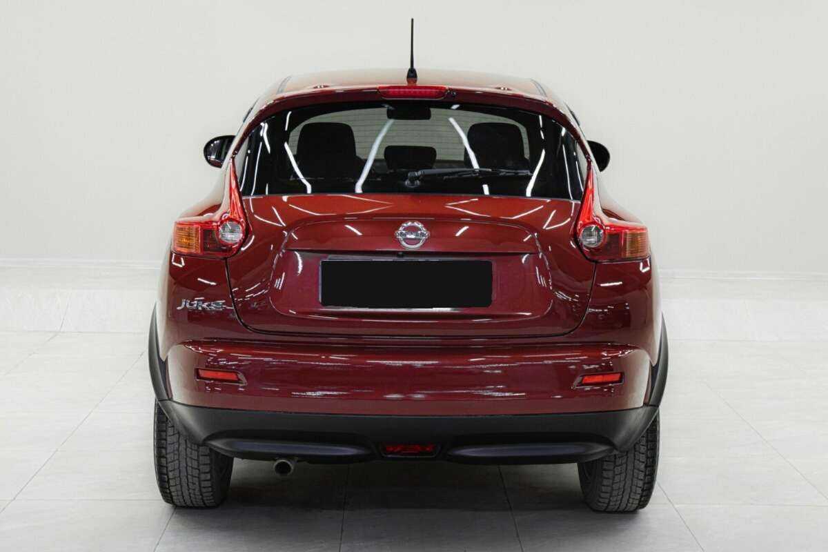 Nissan Juke с пробегом — 2012 год. Фото: #4
