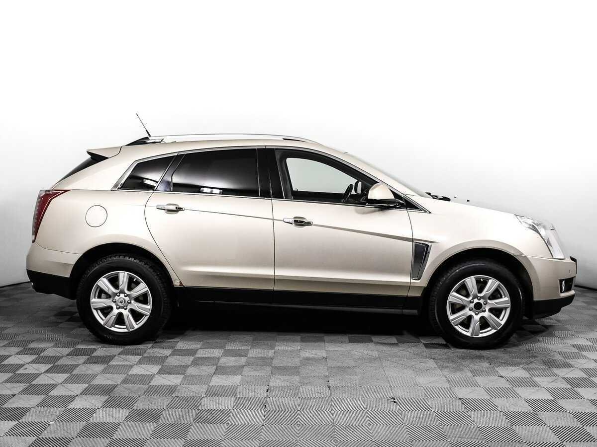 Cadillac SRX с пробегом — 2013 год. Фото: #3