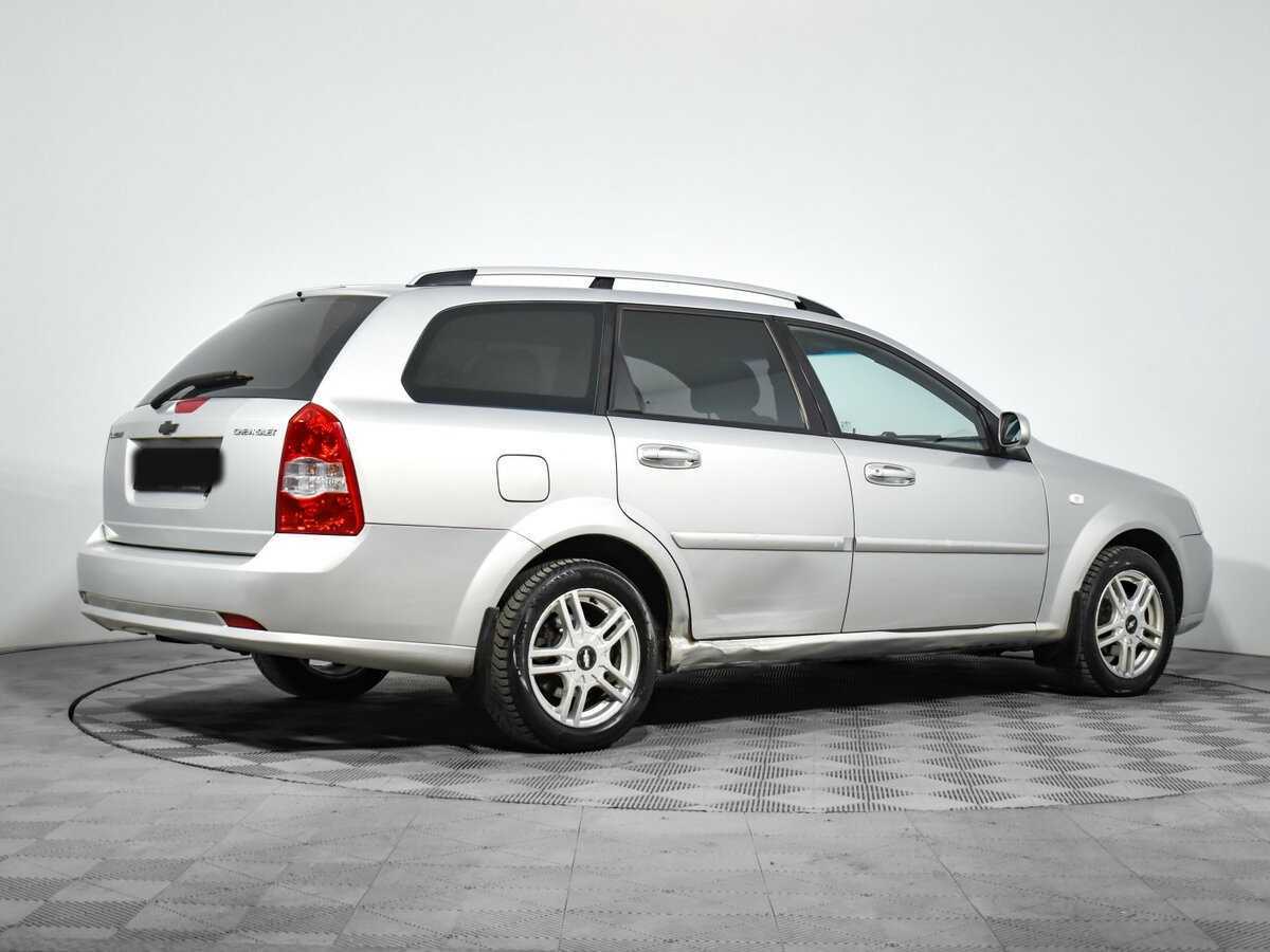 Chevrolet Lacetti с пробегом — 2008 год. Фото: #3