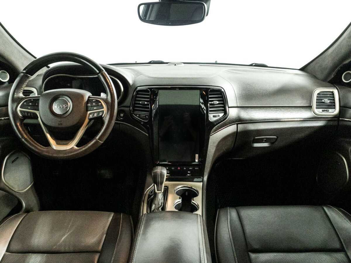 Jeep Grand Cherokee с пробегом — 2017 год. Фото: #12