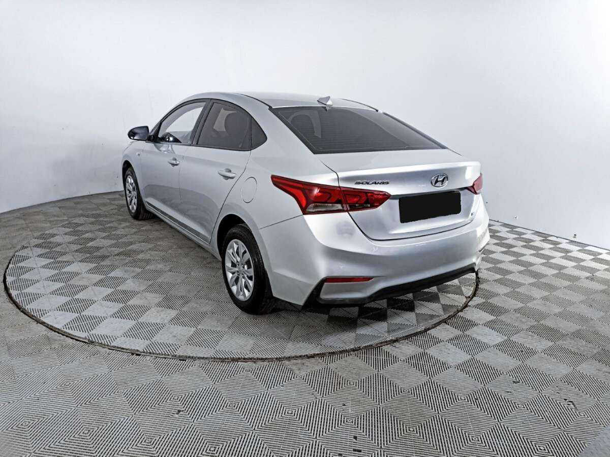 Hyundai Solaris с пробегом — 2017 год. Фото: #6