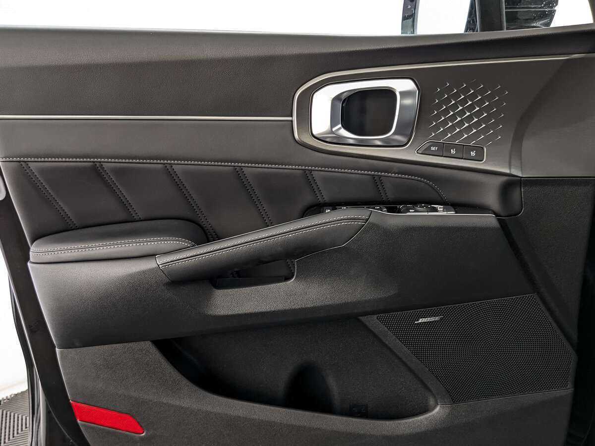 Kia Sorento с пробегом — 2021 год. Фото: #13