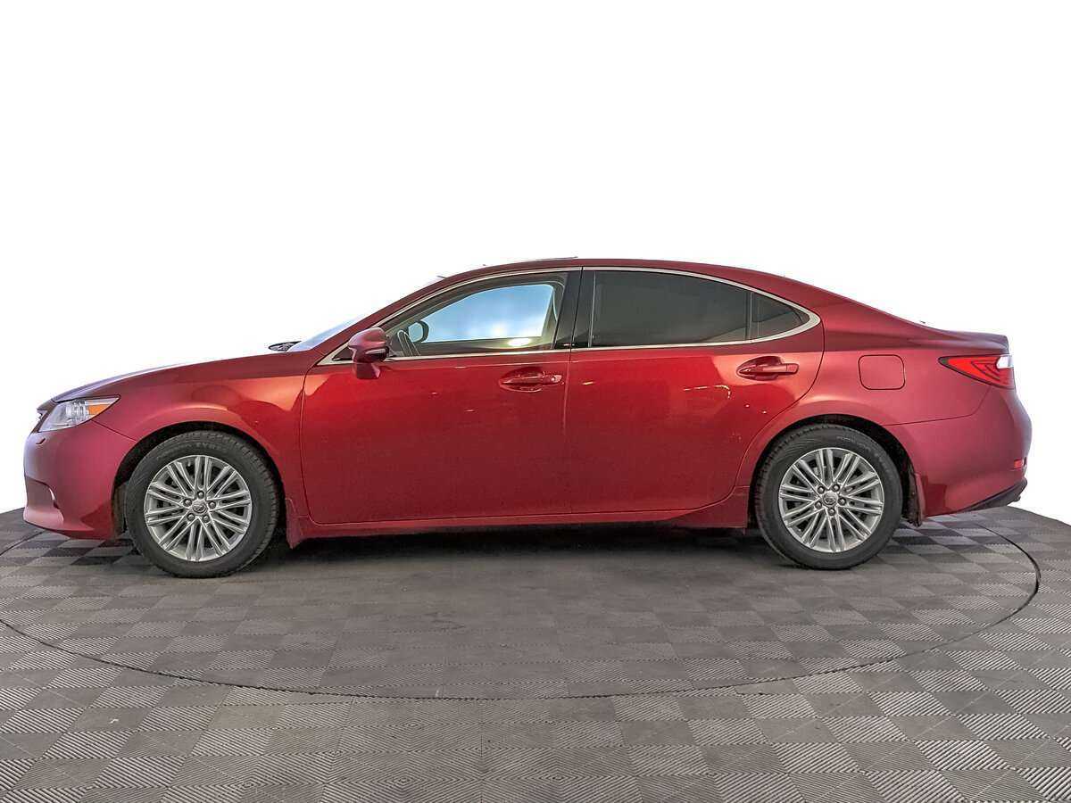 Lexus ES с пробегом — 2013 год. Фото: #7