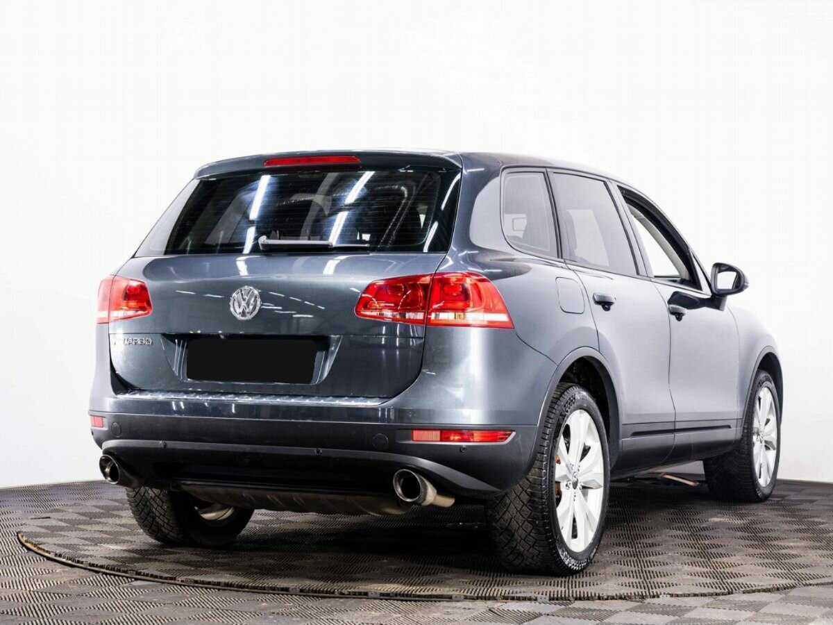 Volkswagen Touareg с пробегом — 2011 год. Фото: #5