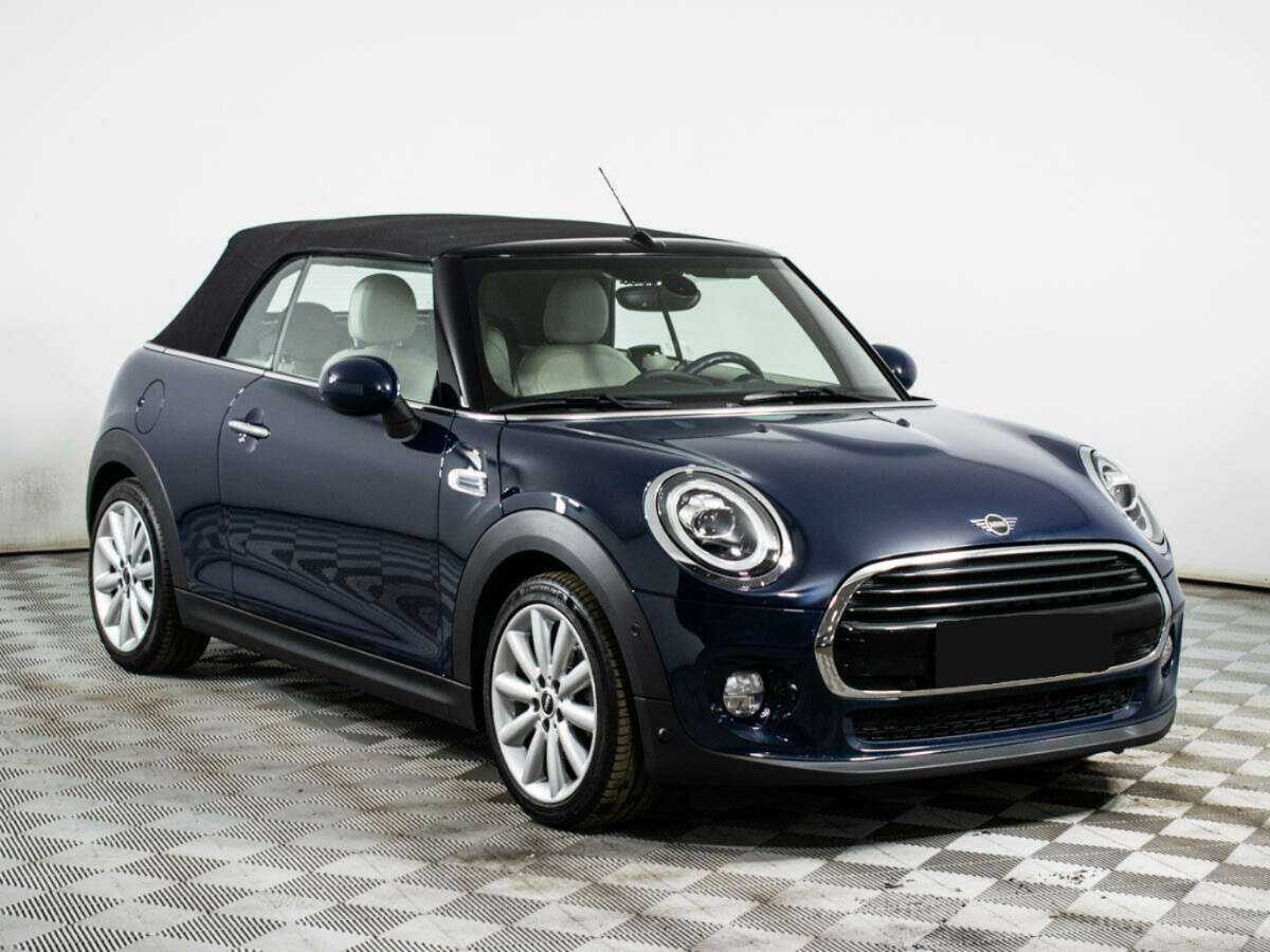 Mini Cabrio с пробегом — 2018 год. Фото: #2