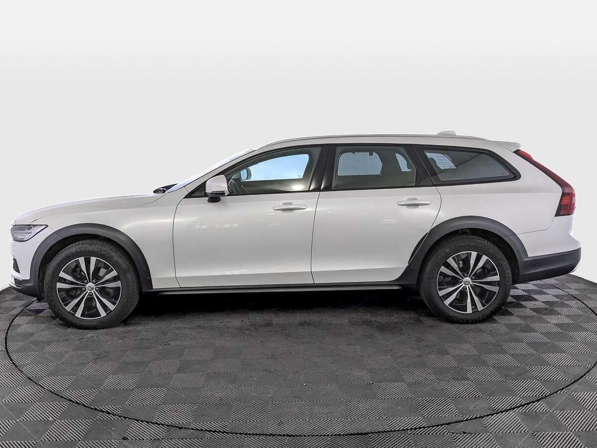 Volvo V90 Cross Country с пробегом — 2021 год. Фото: #7