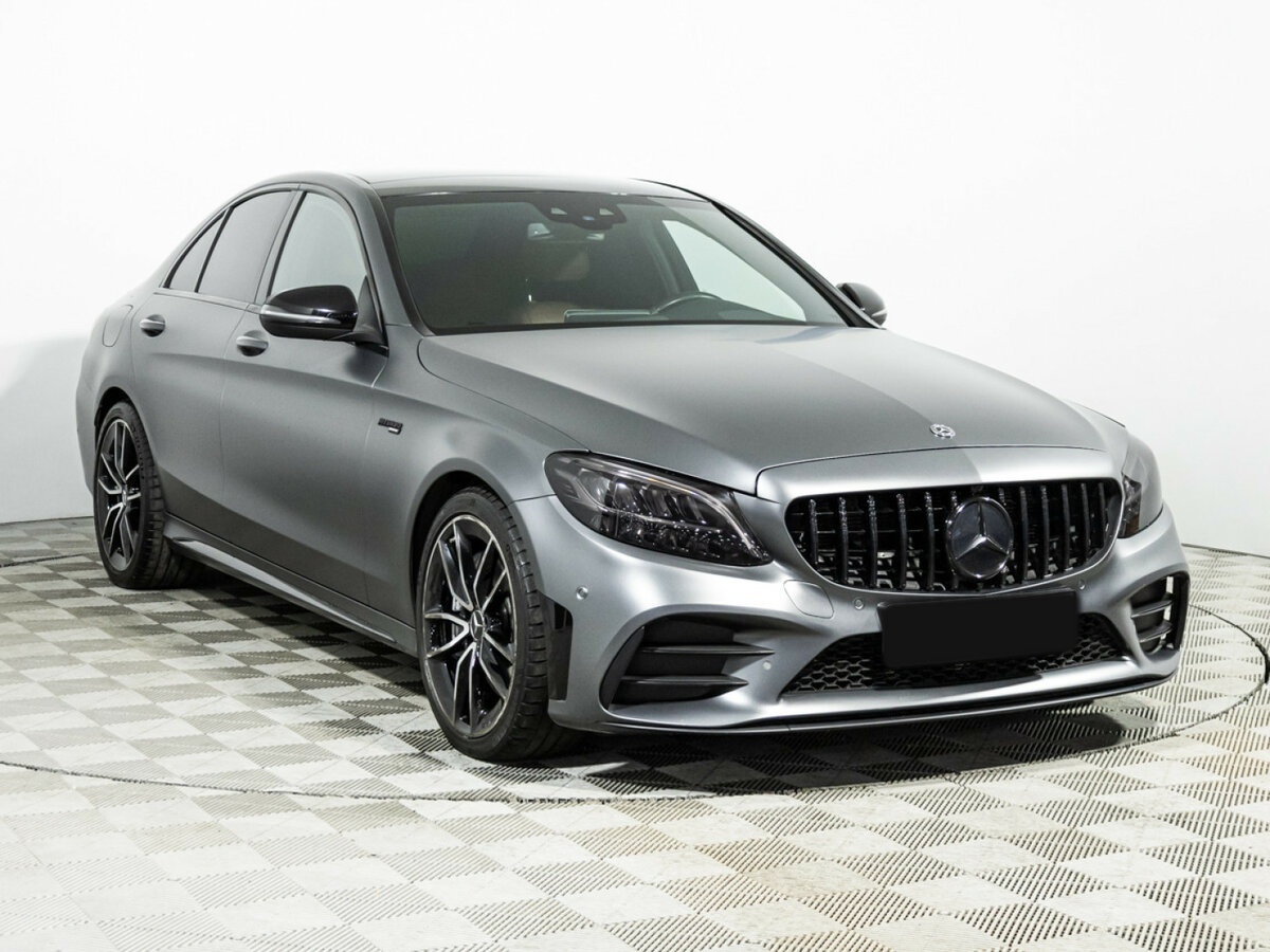 Mercedes-Benz C-Класс AMG с пробегом — 2019 год. Фото: #2
