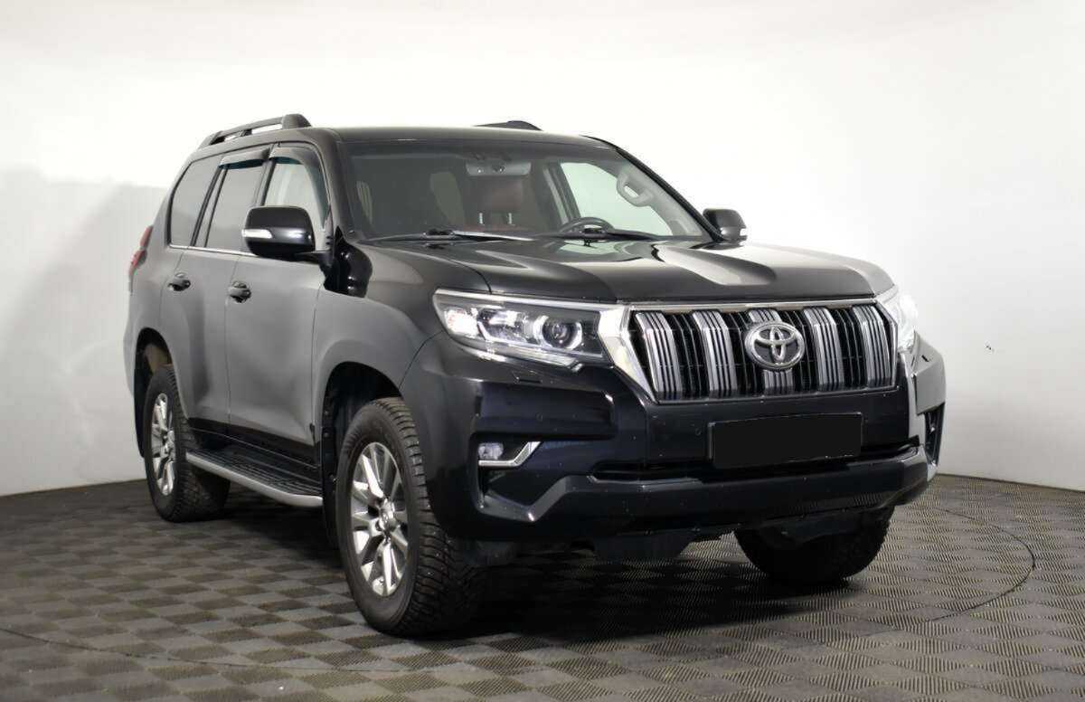 Toyota Land Cruiser Prado с пробегом — 2018 год. Фото: #2