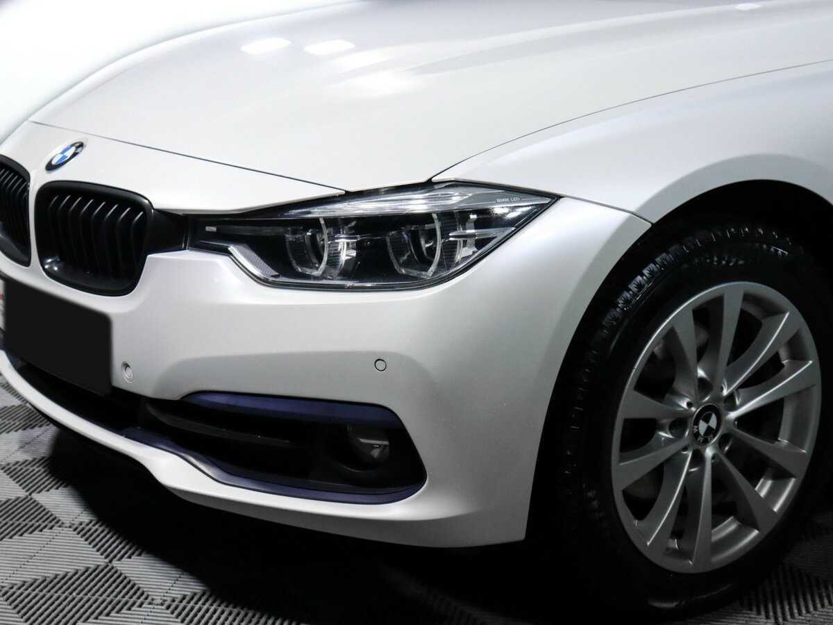 BMW 3 серии с пробегом — 2016 год. Фото: #16