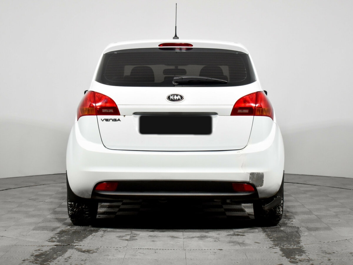 Kia Venga с пробегом — 2014 год. Фото: #5