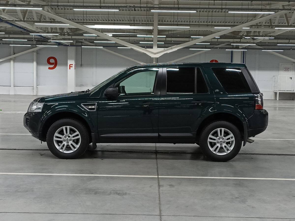 Land Rover Freelander с пробегом — 2012 год. Фото: #7