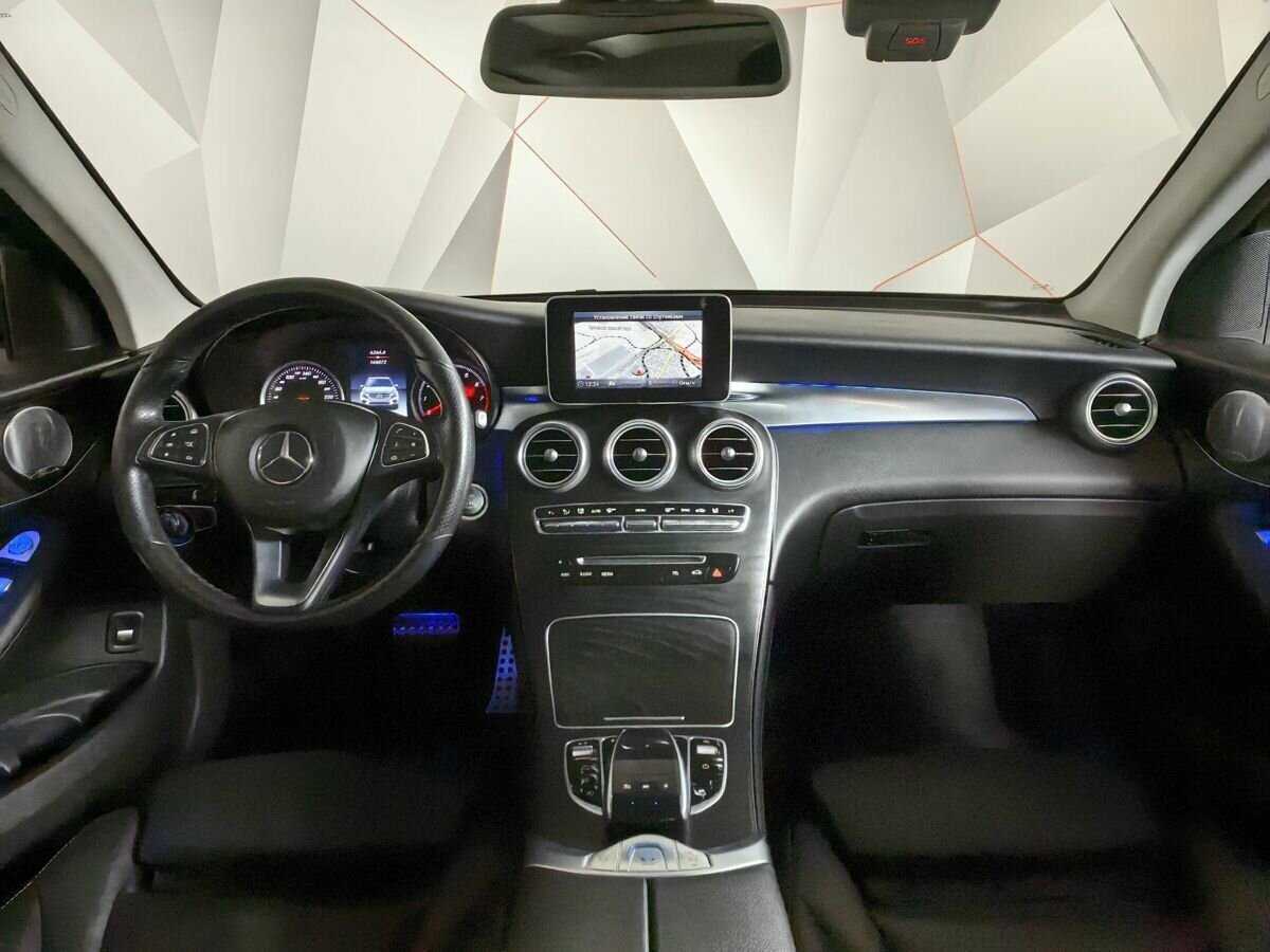 Mercedes-Benz GLC с пробегом — 2017 год. Фото: #9