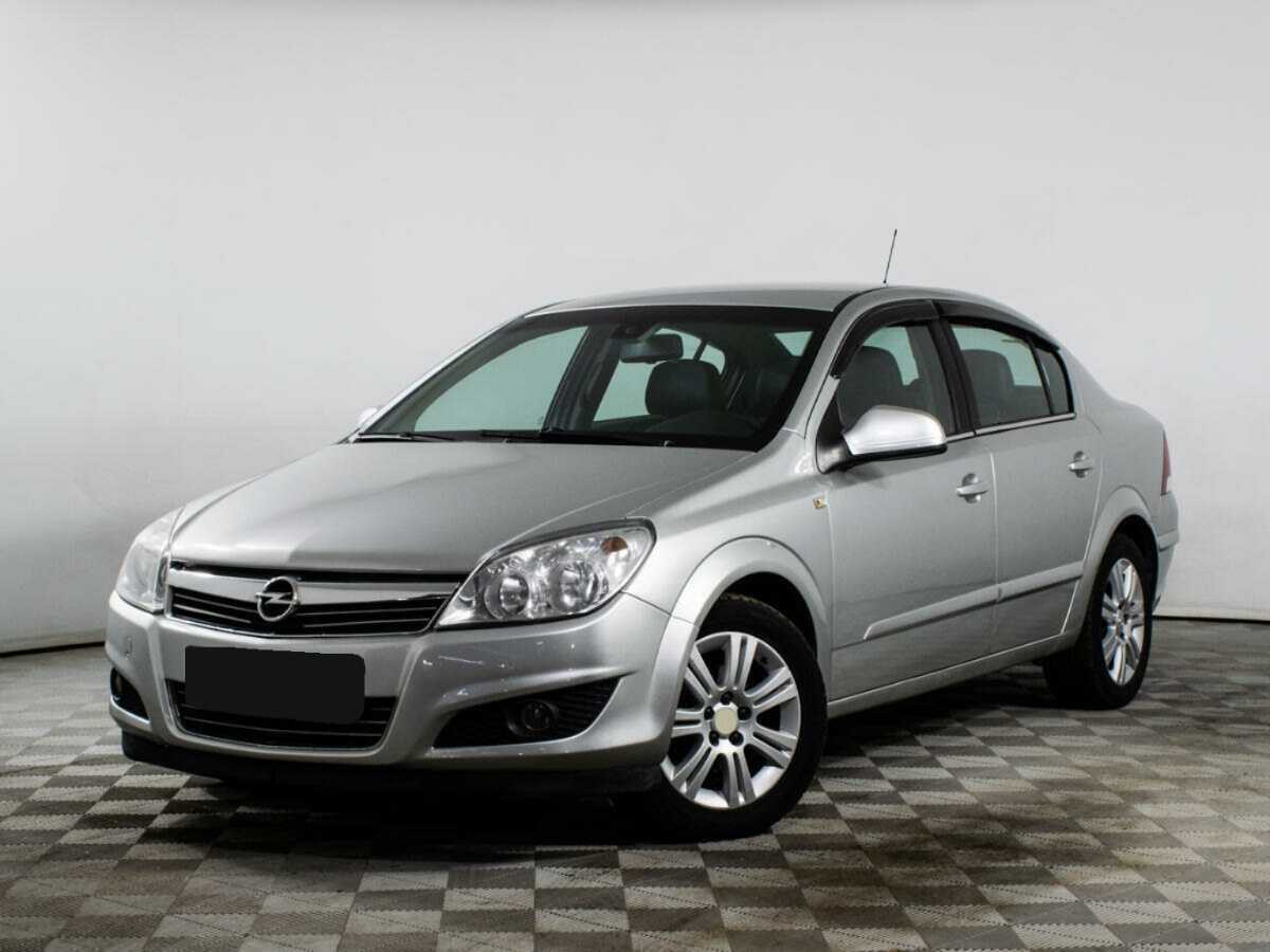 Opel Astra с пробегом — 2010 год. Посмотреть фото