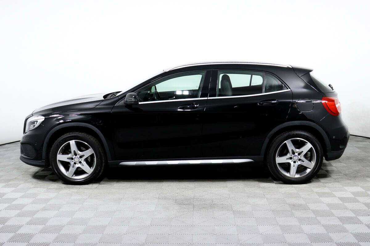 Mercedes-Benz GLA с пробегом — 2015 год. Фото: #7