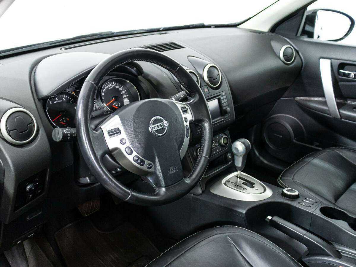 Nissan Qashqai с пробегом — 2010 год. Фото: #10